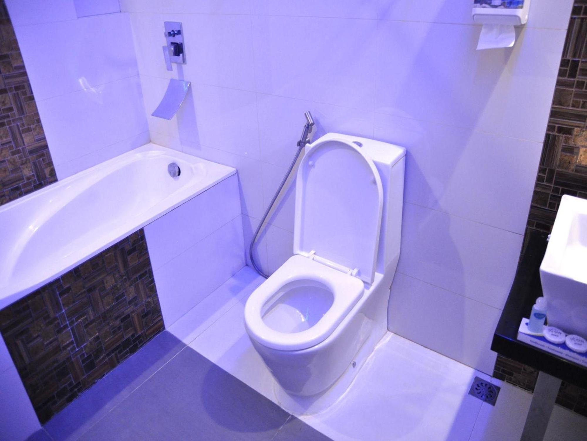 Hotel Dreamworld North Edsa Quezon City Εξωτερικό φωτογραφία